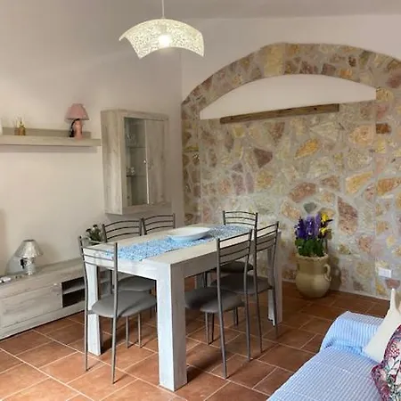 Agosta Apartment *